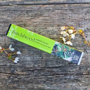 Japońskie kadzidła bezdymne Drzewo Sandałowe  40 szt