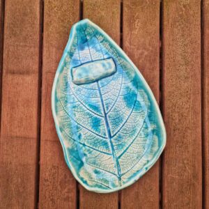 Ceramiczna podstawka pod kadzidło z podpórką