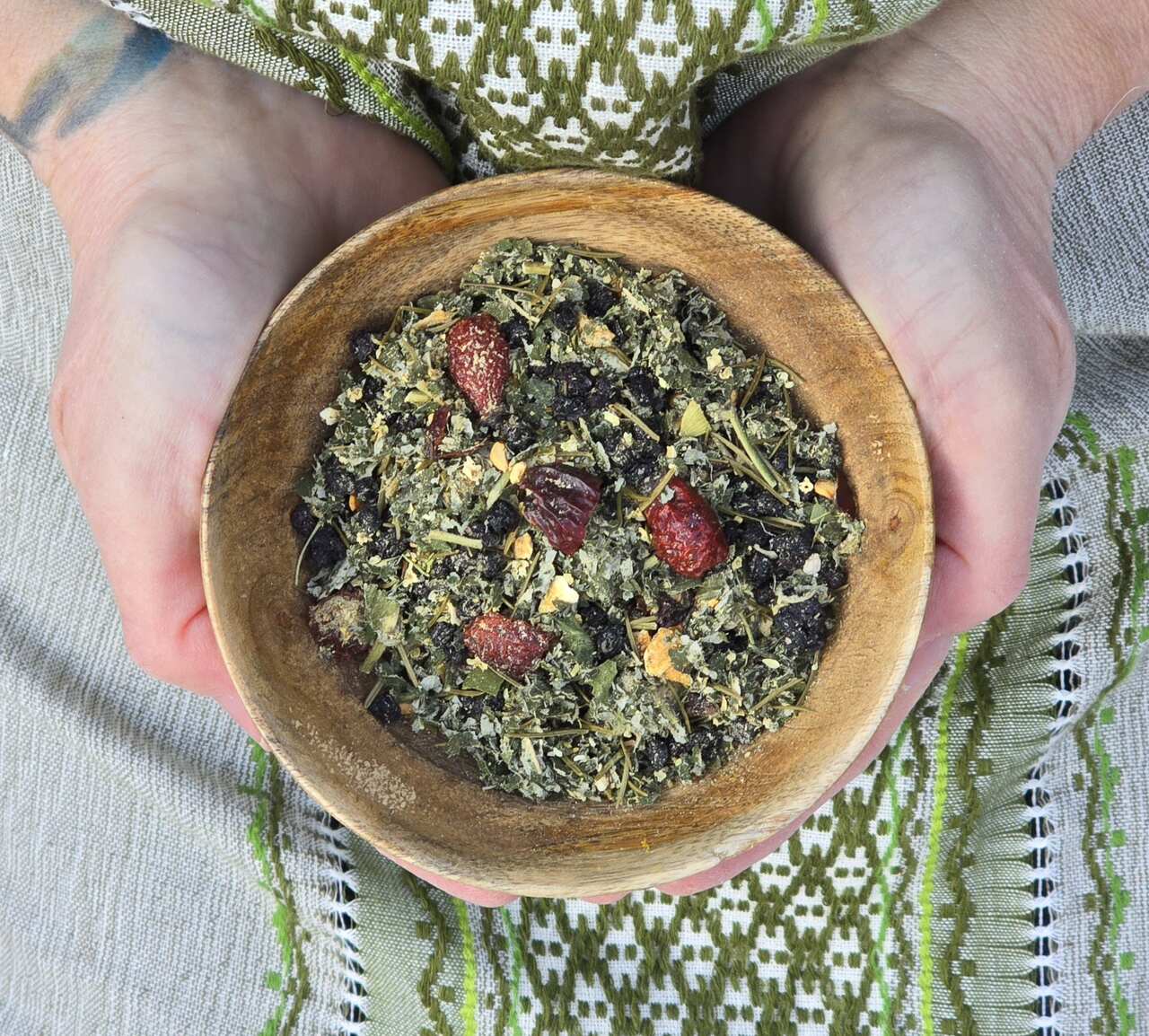 Herbatka rozgrzewająca z nutką lasu