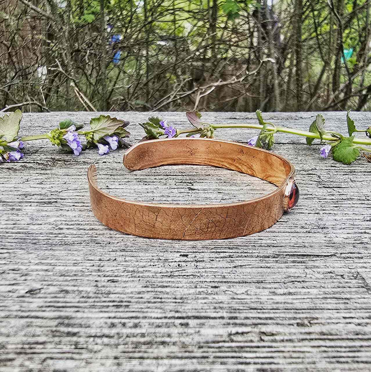 Bransoletka miedziana z oczkiem - obrazek 3