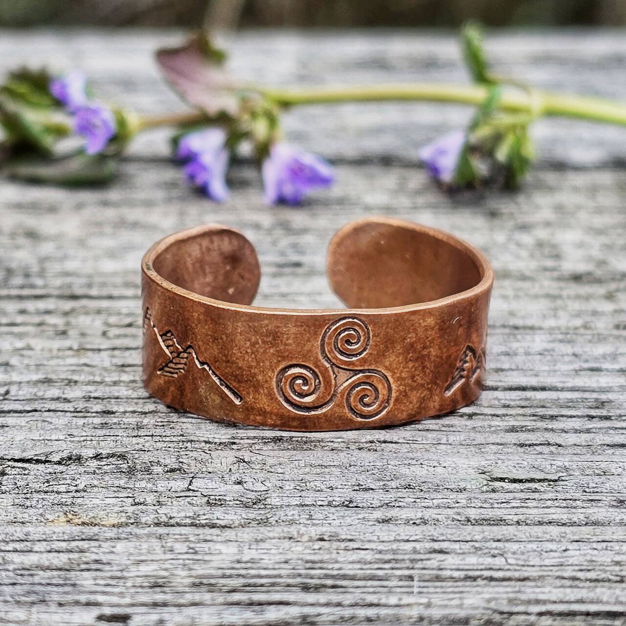 Pierścionek miedziany z górami