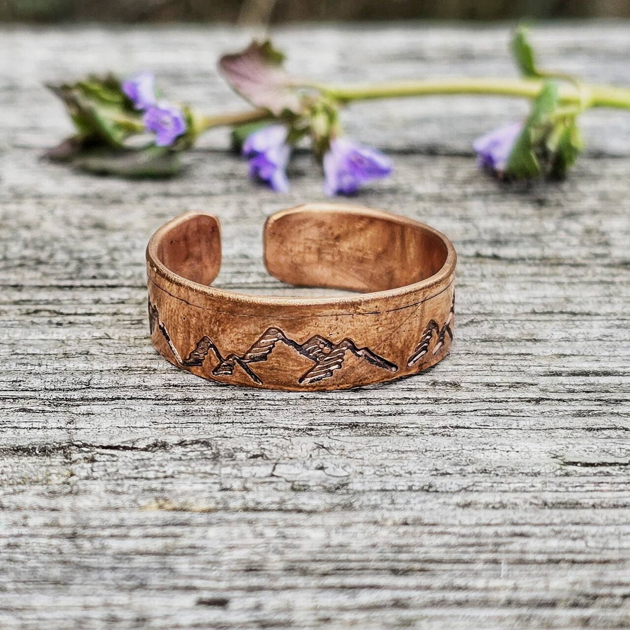 Pierścionek miedziany z górami