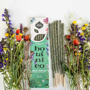 Kadzidła botaniczne Sagrada Madre Zielona herbata i Magnolia Champaca pozytywne wibracje