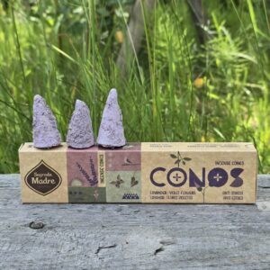 Kadzidła stożkowe Sagrada Madre Lawenda i Fiołek - Antystresowe