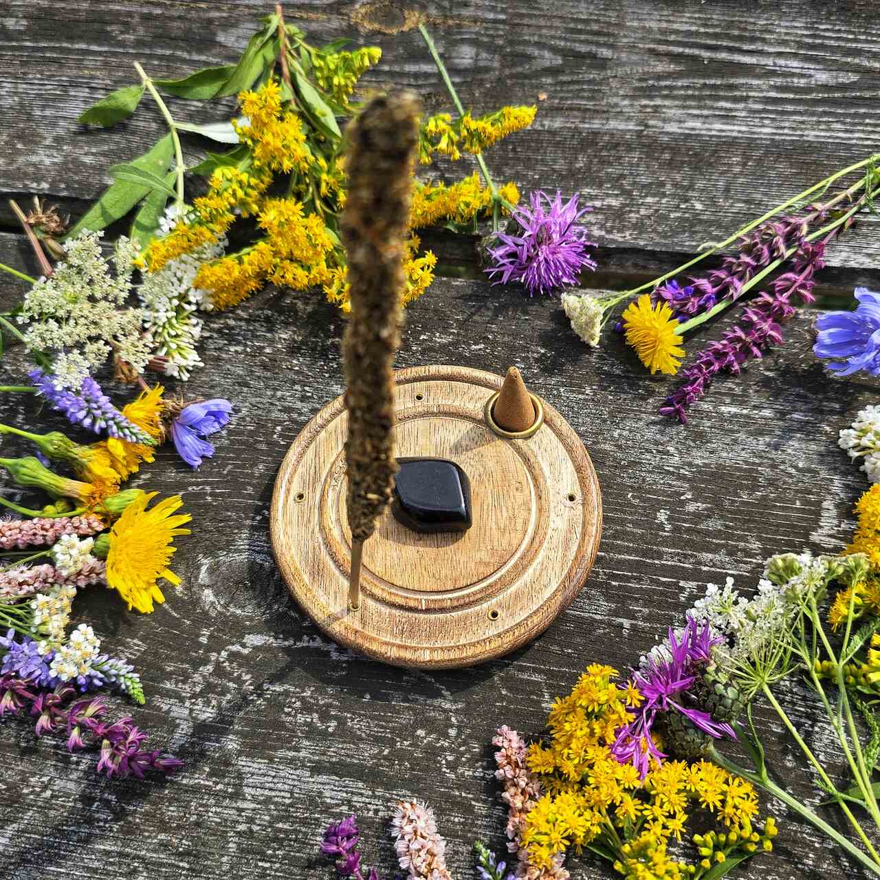 Okrągła podstawka pod kadzidła z turmalinem - obrazek 4