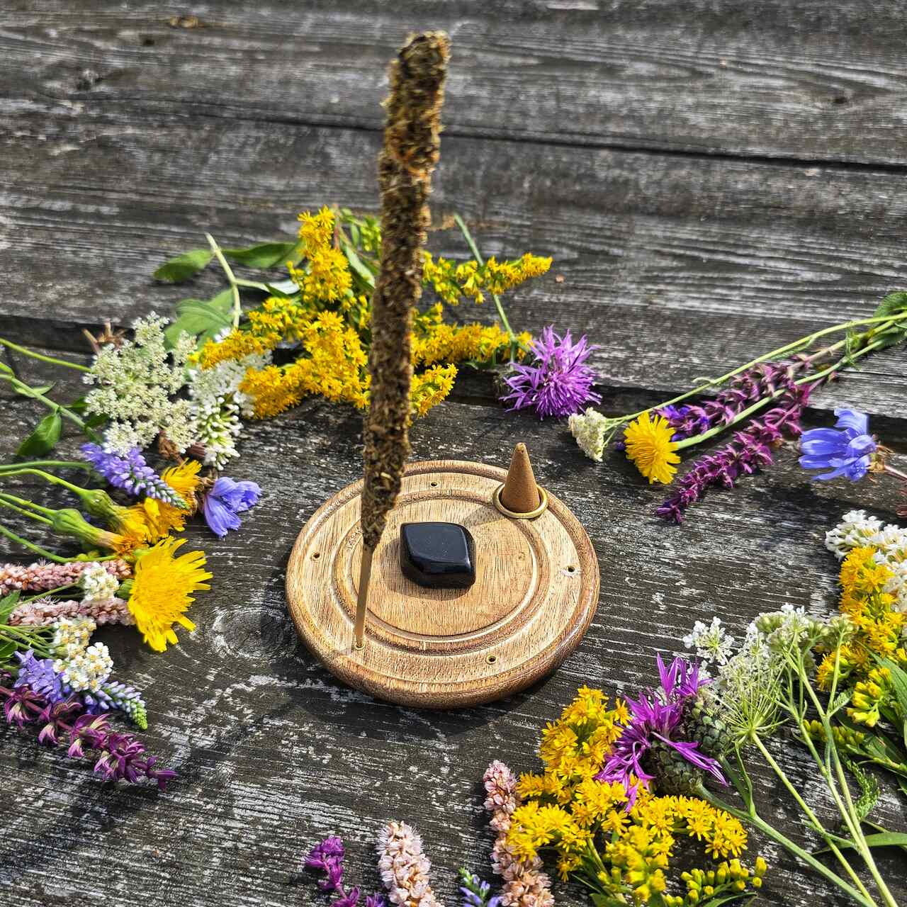 Okrągła podstawka pod kadzidła z turmalinem - obrazek 5