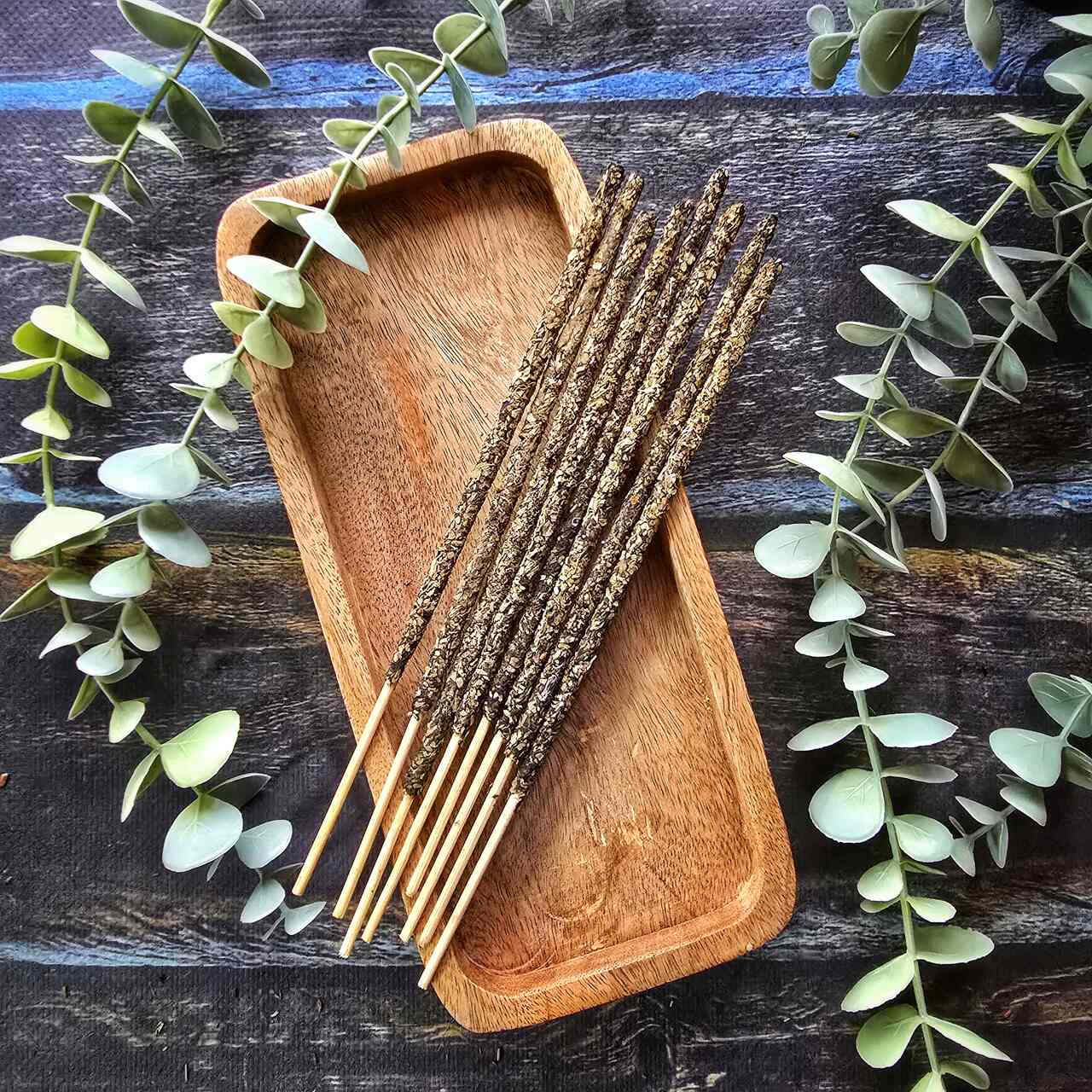 Żywice rytualne na patyku Eukaliptus - obrazek 3