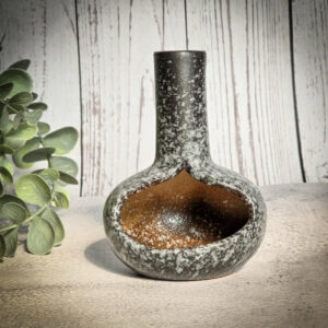 Ceramiczna podstawka do Palo Santo typu kominek