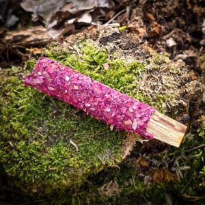 Palo Santo ze smoczą krwią i płatkami róży